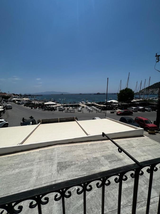 Seaside Apartments Kalymnos Town ภายนอก รูปภาพ