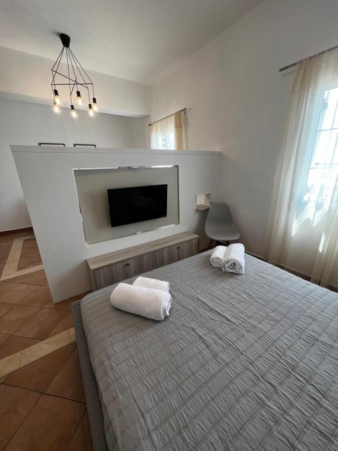 Seaside Apartments Kalymnos Town ภายนอก รูปภาพ